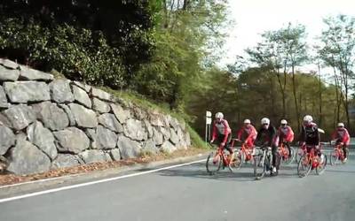 Cofidis txirrindularitza taldea Bortzirietan barna ibili da entrenatzen