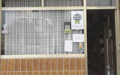 “Saltoki txikiak gara herriei bizitza ematen diegunak”