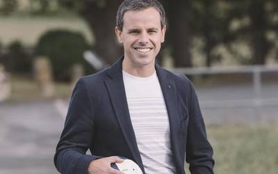 Teknikariek Adrian Merinoren plataforma aukeratu dute