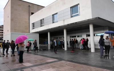13 eta 40 adin tarteko Beasaindarrei PCR testak egingo zaizkie datorren astelehenetik aurrera
