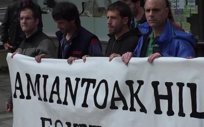 Celestino Tolosaren kasuari CAF-eko zuzendaritza taldeak emandako tratua salatu dute langileek