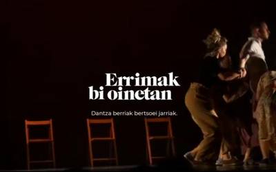 'Errimak bi oinetan' ikuskizuna orduz aldatu dute