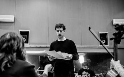 Aitor Etxebarria 'El_Txef_A (Musikaria): "Dokumentala zuzenean musikatuko dugu"
