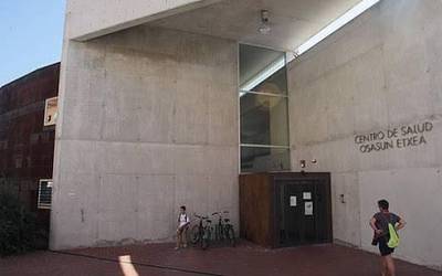 Mendillorriko, Antsoaingo eta Ermitagañako osasun etxeak irekiko dituzte asteburuetan