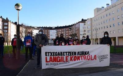 Alokabidek lau seme-alabako familia bat etxegabetuko du Lakuan