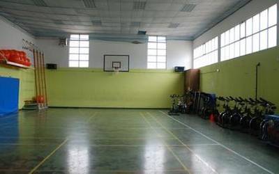 Spinning eta yoga saioak etenda daude pandemiarekin lotutako neurri berrien eraginez