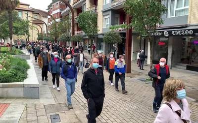 Sortuk mobilizazioak egin ditu Jaurlaritzaren diru kudeaketa salatzeko