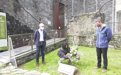 Memoriaren Egunean Tolosako Udala ordezkatzen  duten hiru alderdiek adostutako adierazpen instituzionala
