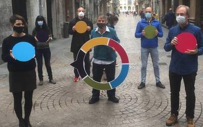 Herritarren aktibazioari eta erakundeen erantzukizunari deia