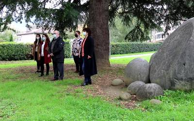 Memoriaren Egunean hainbat ekitaldi egin dituzte eskualdean