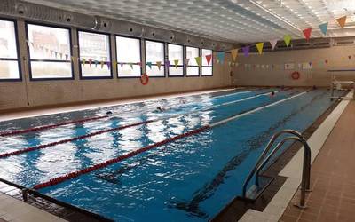 Kirola maskararekin eta banaka