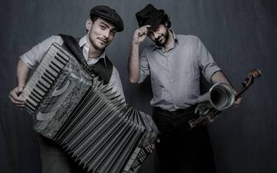 Musika tradizionaletik haratago