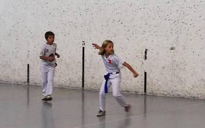 Mendialdeko buruz buruko pilota txapelketako seigarren jardunaldiko partidak ostiral eta larunbat honetan