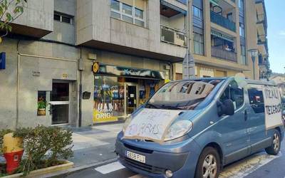 Herritarrak mobilizatzera deitu dituzte Osasuna eta Eskubideak mugimenduko Orioko kideek