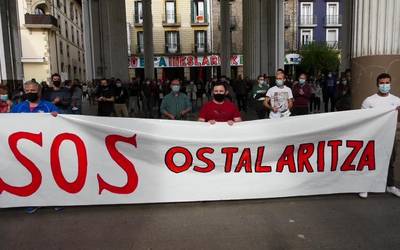 Ordiziako ostalarien protesta zaratatsua