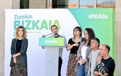"Zentsura-mozioaren atzean ez dago ez formarik, ez edukirik", dio Sopelako EH Bilduk