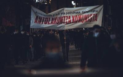 Burgesiaren zuzeneko diktadura gelditu!