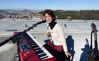 Idoia Asurmendi (musikaria): "Sarreren dirua musika eskolari emango diot"