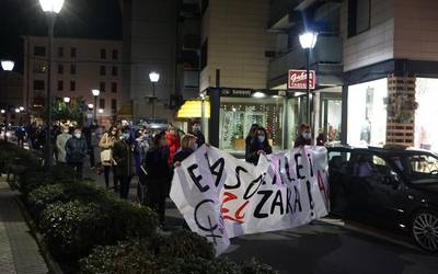 Bideoa: Indarkeria matxistaren aurkako aldarria zabaldu da