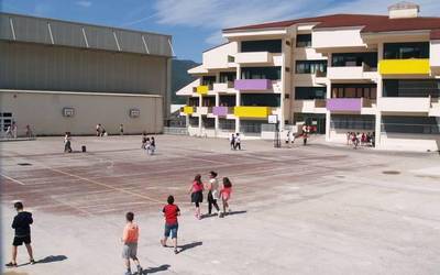 Hezkuntzaz eta edukazioaz