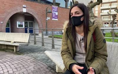 [BIDEOA] "Lagunarte euskaldun batean erdaraz aritzeko ohitura errotzen denean, gero oso zaila da horri buelta ematea"