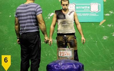 Jon Irañeta, Iban Resano eta Goizeder Beltza igandean Bastidan lanera