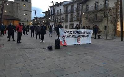 LAGAk "emakume langileon antolakuntzara" deitu du