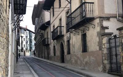 Asteburuan, 117 positibo baieztatu dira eta Oñati gune laranjara igaro da