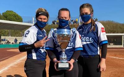 Gozategi eta Carrera 2020ko Espainiako ohorezko sofbol ligako txapeldun