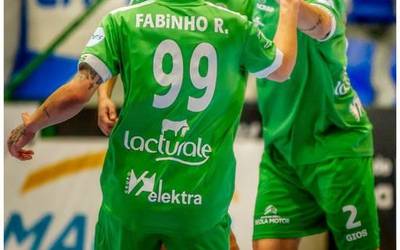 Osasuna Magna Xota, gora begira