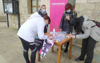 Espainieraz ez; euskaraz, eskubidez