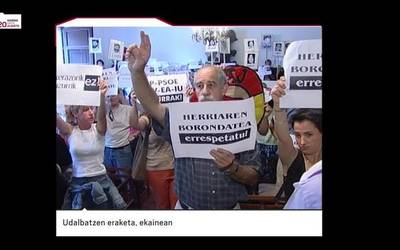 'Ezker abertzalea, legez kanporatua'