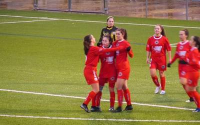 Beasaingo Loinaz futbol zelaiak Beasain K.E. eta Goierri Gorri taldeen partidak hartu zituen asteburuan