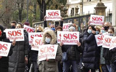 Ostalariek erreskate plan bat exijitu dute, sektorearen egoera "agonikoaren" aurrean