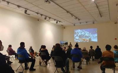 Oxford aretoa bete du Sito Carcavillaren liburu aurkezpenak