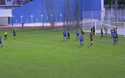 1-2ko porrota Tolosarentzat Oiartzunen aurka etxean jokatutako azken partiduan