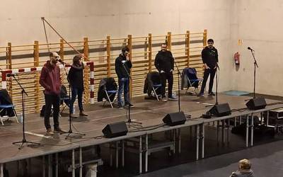 Jende ugari bildu da asteburuan Leitzan egin diren kultur emanaldietan