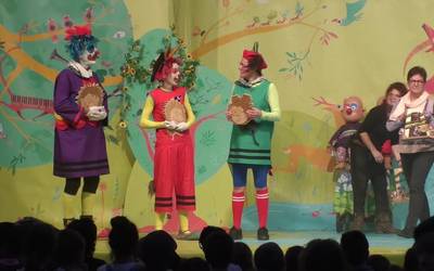 Igande honetan Pirritx, Porrotx eta Marimotots pailazoen emanaldia  Majori Kiroldegian