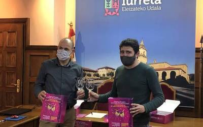 Iurretak 30 urte bete dituela ospatzeko, kanpaina berria hasi dute udalak eta Dendak Baik