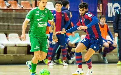 Osasuna Magnak modurik krudelenean esan dio agur Kopari