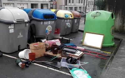 Bi astez eguaztena izango da traste zaharrak botatzeko eguna
