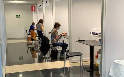 Nafarroak PCR probak egingo dizkie azken 14 egunetan Erresuma Batutik itzuli diren pertsonei