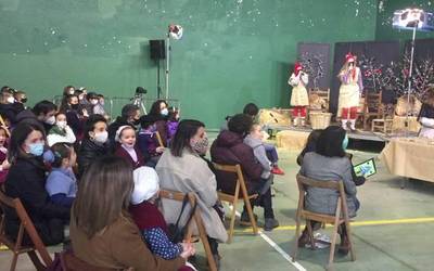 Mari Domingi eta Olentzeroren gutun bilketa bideoan