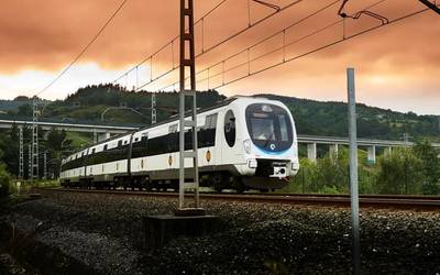 [Eguneraketa] Berrezarri dute Orio-Aia eta Zumaia artean etenda egon den tren zerbitzua