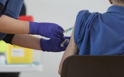 Udan herritarren %70 inguru immunizatuta izatea espero dute