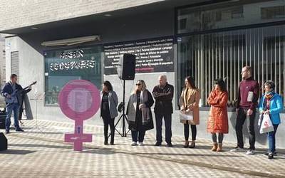 Eguesibarko feministek indarkeria matxistak eraildakoak gogoratuko dituzte performance batekin