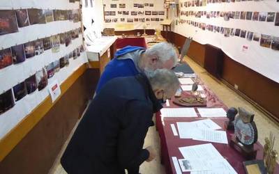 Abesbatzaren erakusketa Errege egunera arte ikusgai