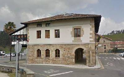 Abadiñoko Udalak higiene produktuak erosi ditu Janari Bankutik laguntza jasotzen duten familien artean banatzeko