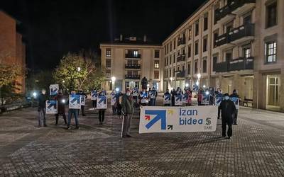 "Salbuespenezko espetxe-politika" salatzeko elkarretaratzea eta manifestazioa