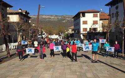 15 herritan presoen etxeratzearen alde eginen dute